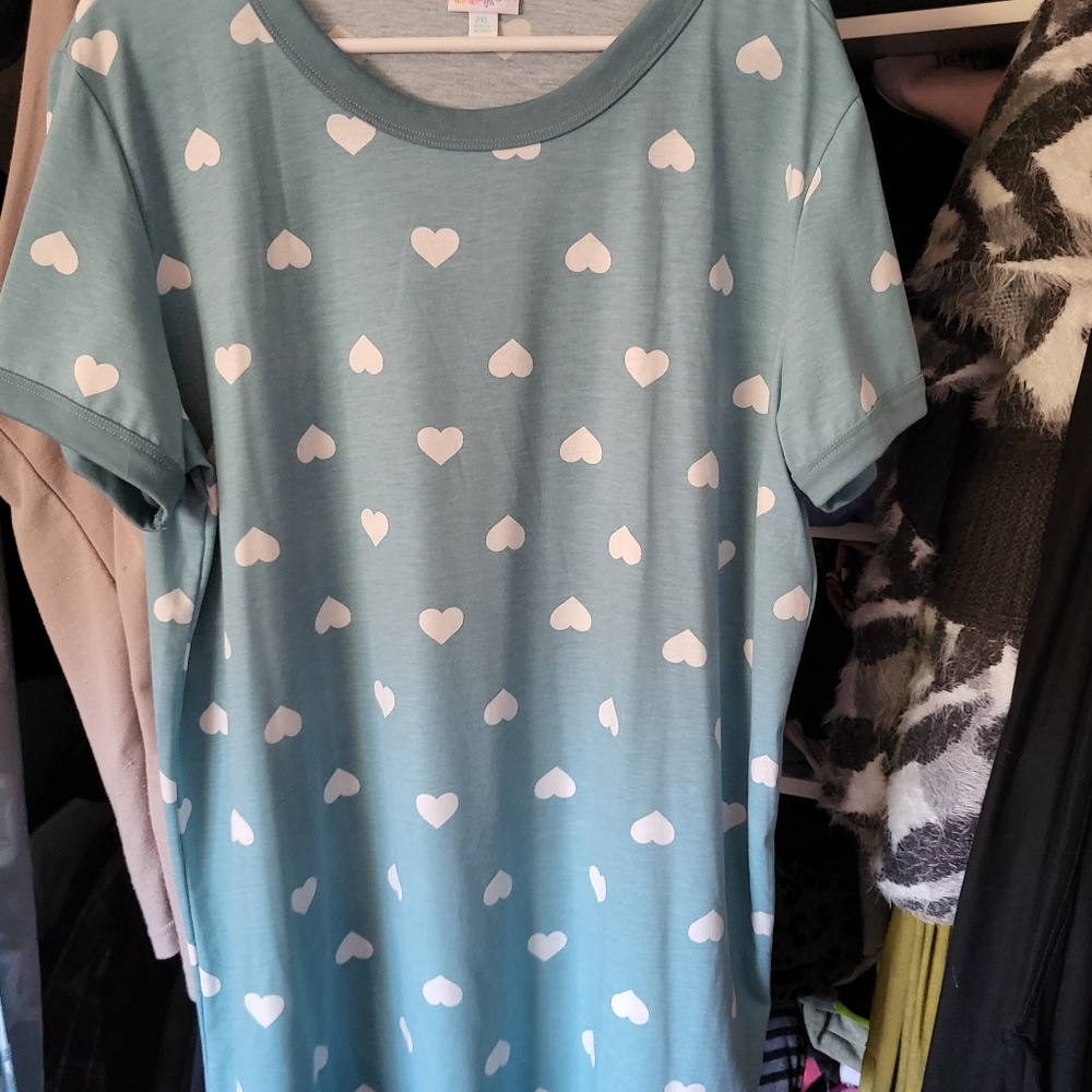 Liv Tee